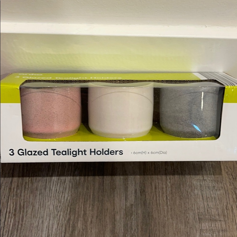 Tea light holders